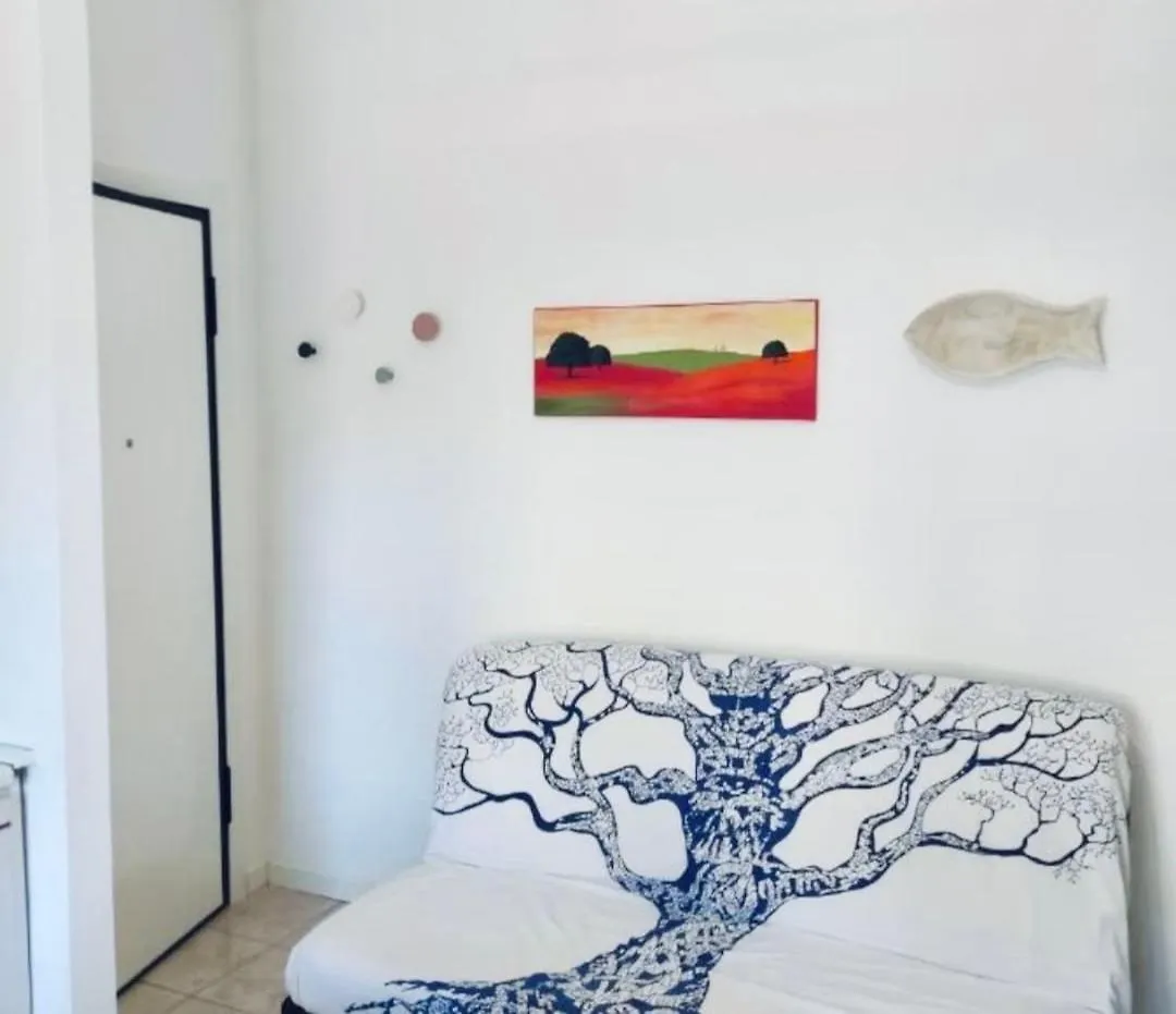 Cn001 - Cesenatico, Bilocale Con Balcone E Aria Condizionataアパートメント アパート チェゼナーティコ